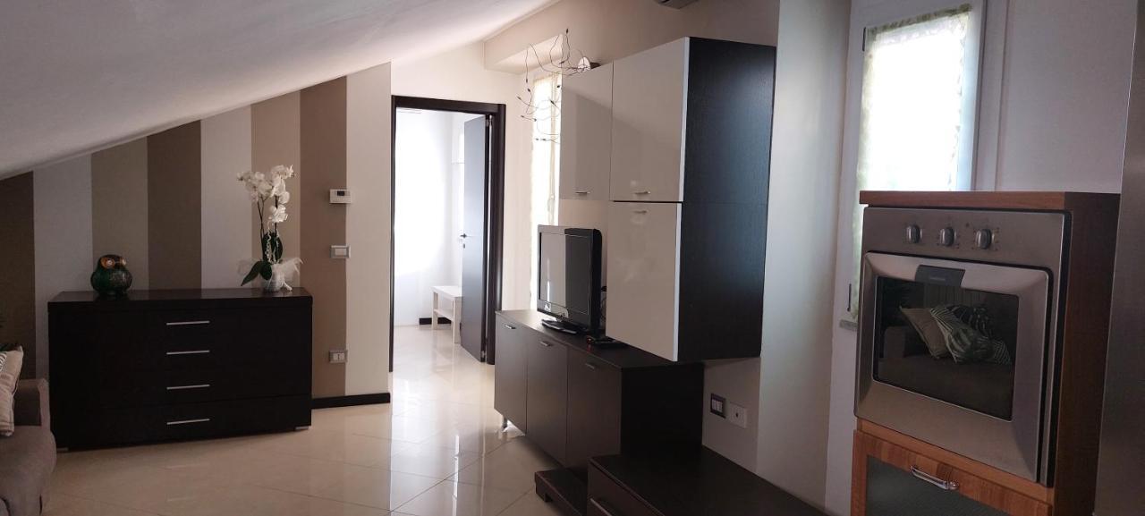 La Terrazza Dell' Angelo Apartment Pomarico Exterior foto