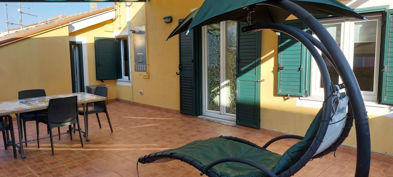 La Terrazza Dell' Angelo Apartment Pomarico Exterior foto